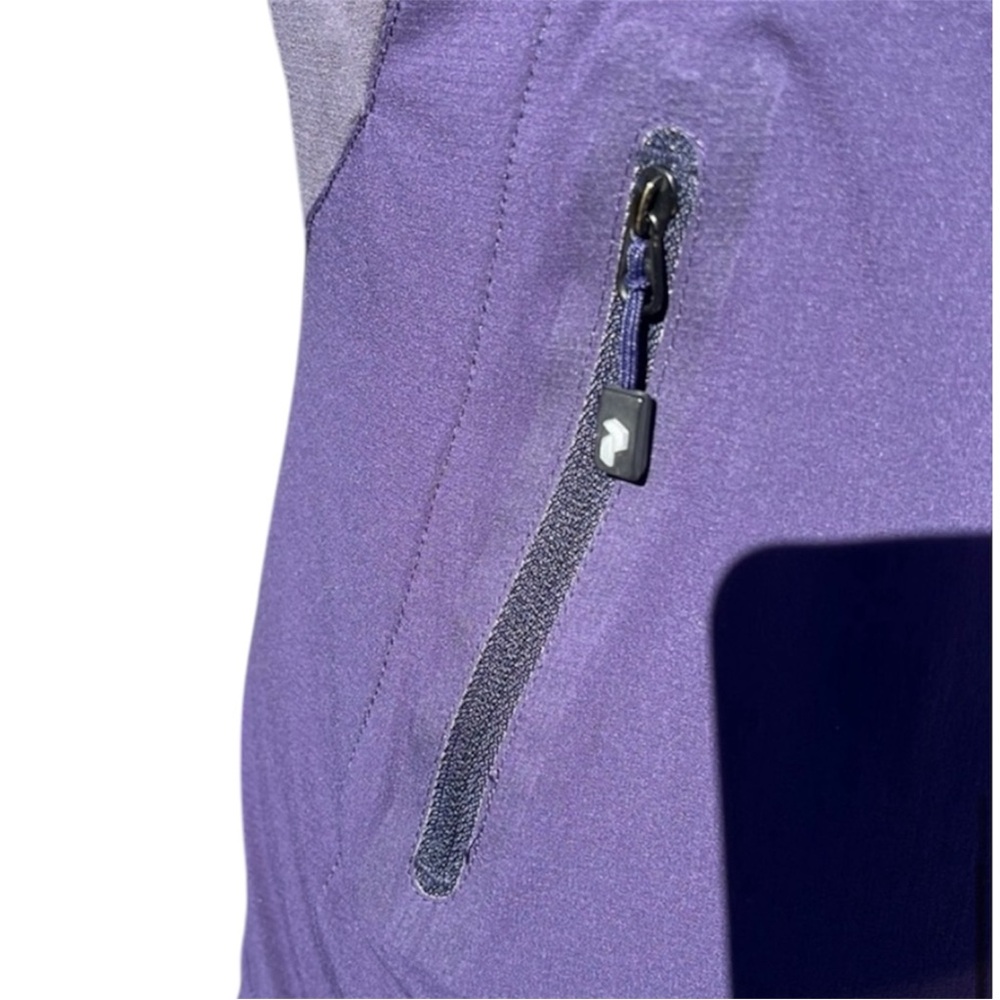 Peak Performance Lightweight Packable Jacket - Picture 6 of 9